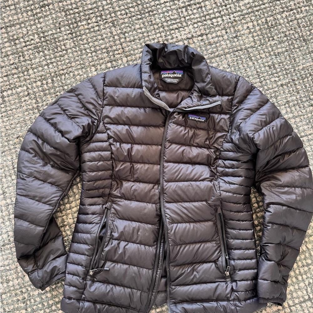 Patagonia Women's Down Sweater Jacket EUC